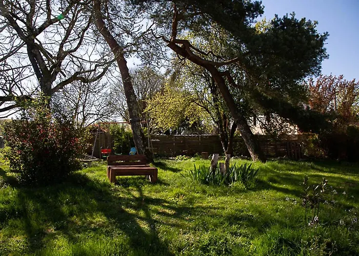 Οργανωμένο κάμπινγκ La Dorepontaise Yourte Mongole